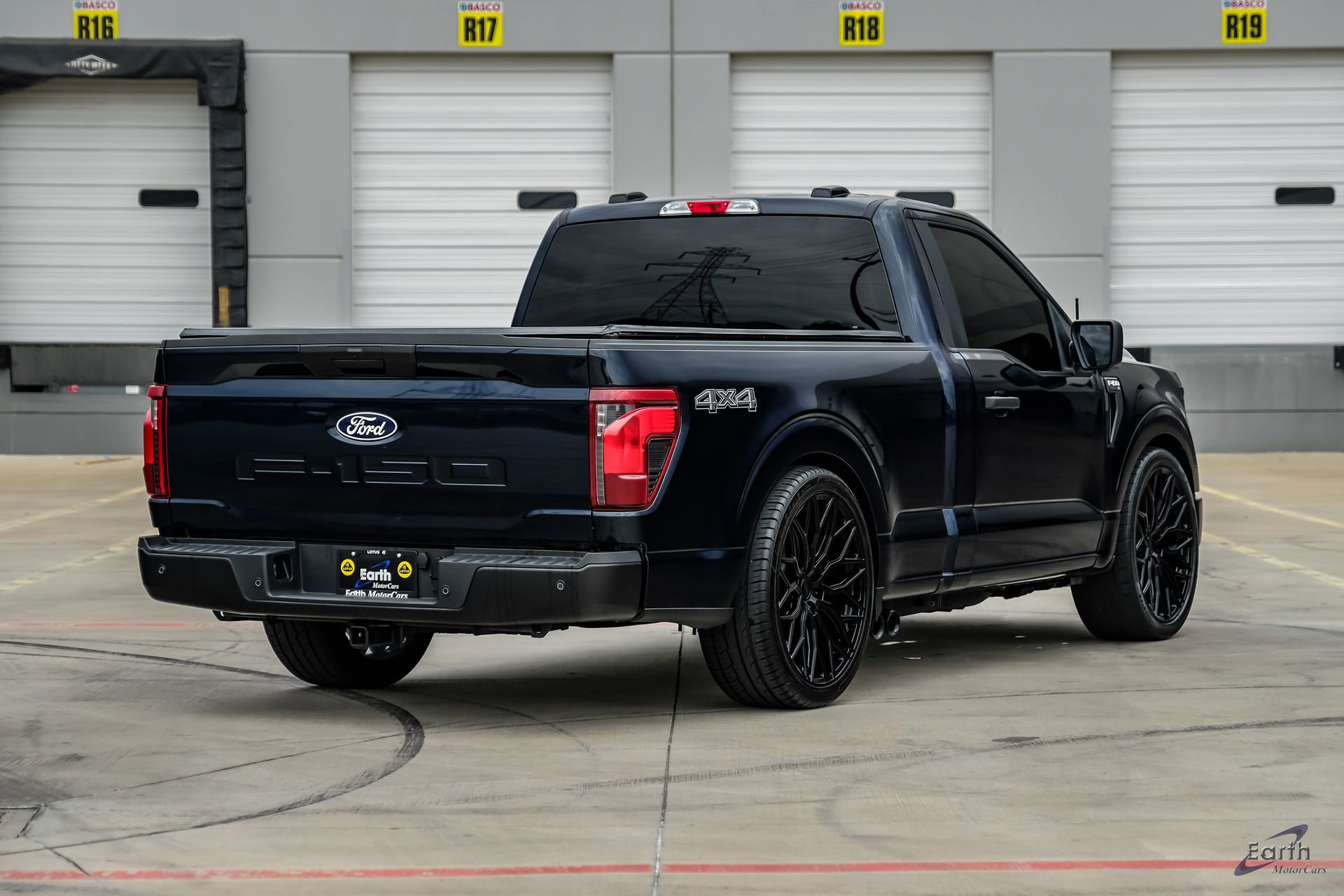 Used 2025 Ford F150 XL AWD/4WD image 17