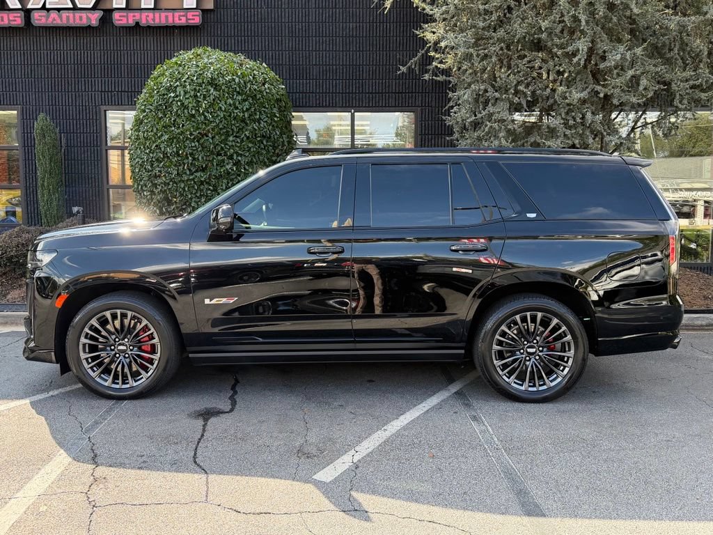 Used 2023 Cadillac Escalade V AWD/4WD image 9