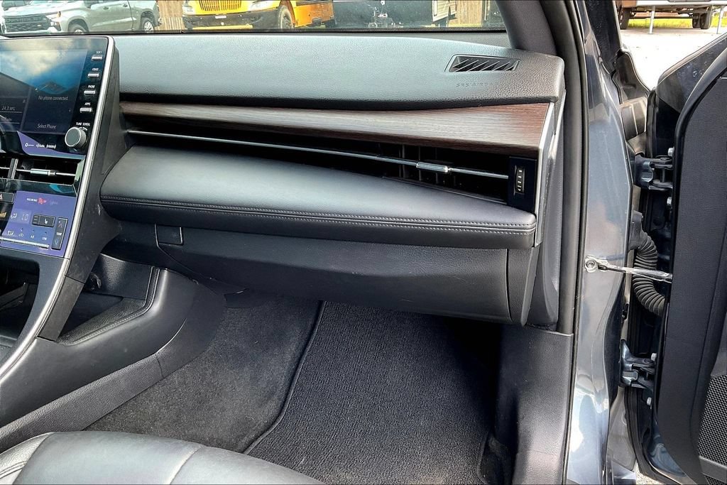 Used 2019 Toyota Avalon XLE FWD image 15