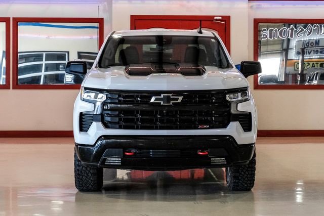Used 2024 Chevrolet Silverado 1500 LT Trail Boss w/ Protection Package image 9