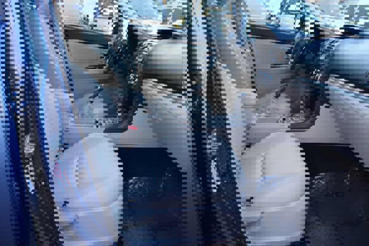 Used 2014 Subaru Crosstrek 2.0i Premium image 21