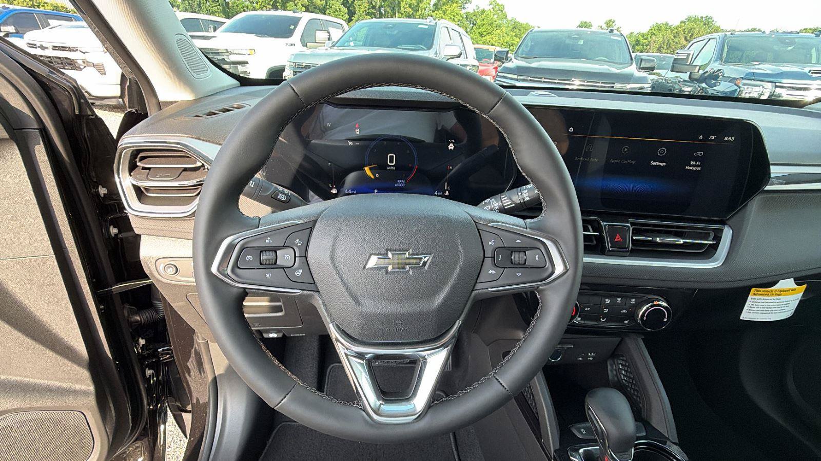 New 2026 Chevrolet TrailBlazer LT w/ Midnight Edition FWD image 20