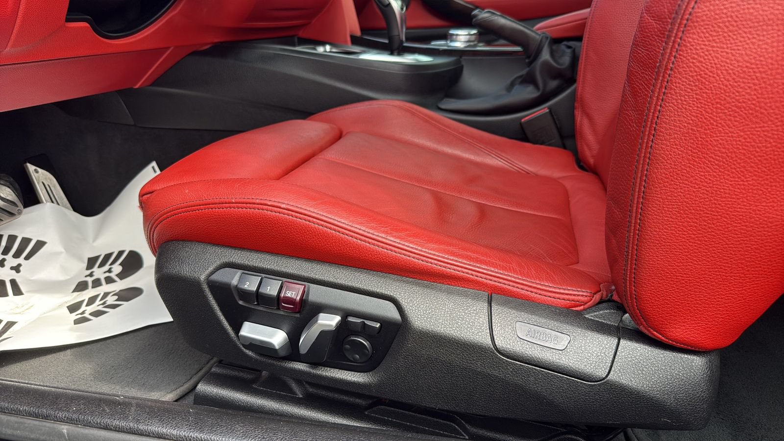 Used 2019 BMW 440i Coupe w/ M Sport Package RWD image 11