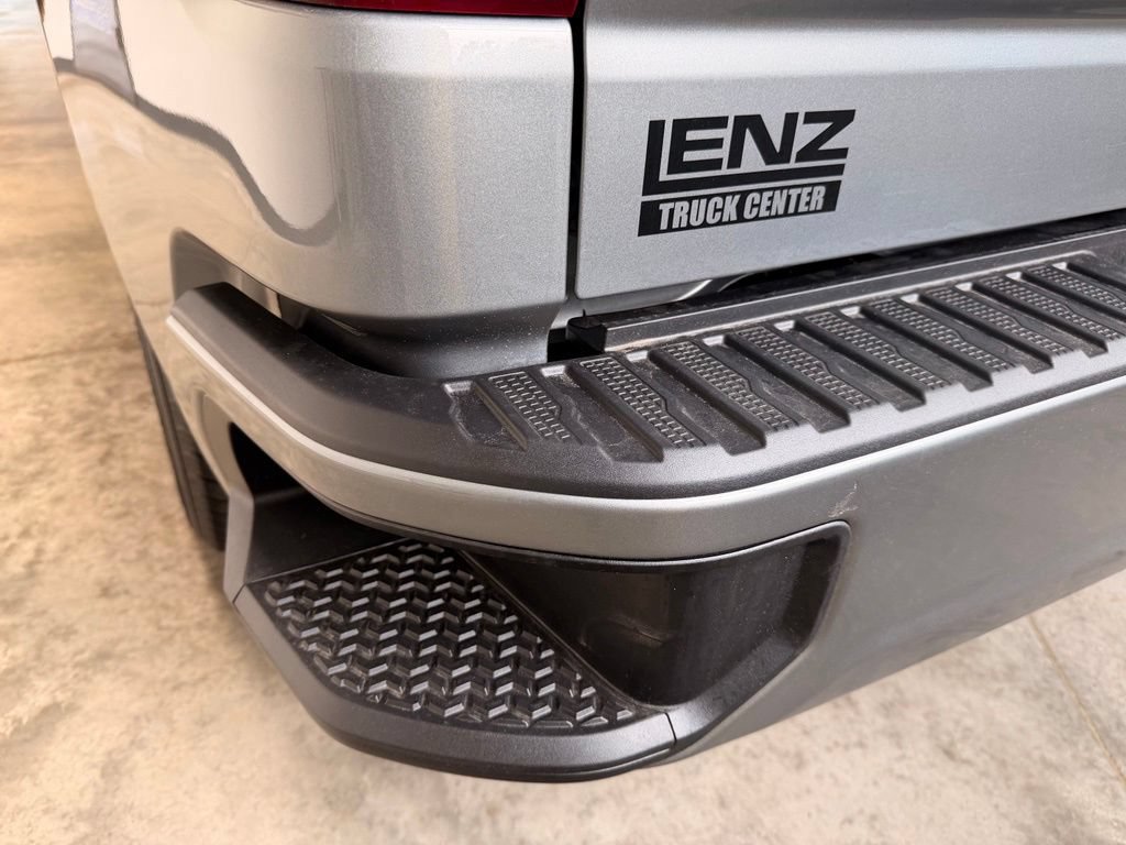 Used 2024 Chevrolet Silverado 1500 Custom AWD/4WD image 16