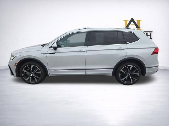 Used 2024 Volkswagen Tiguan SEL R-Line image 5