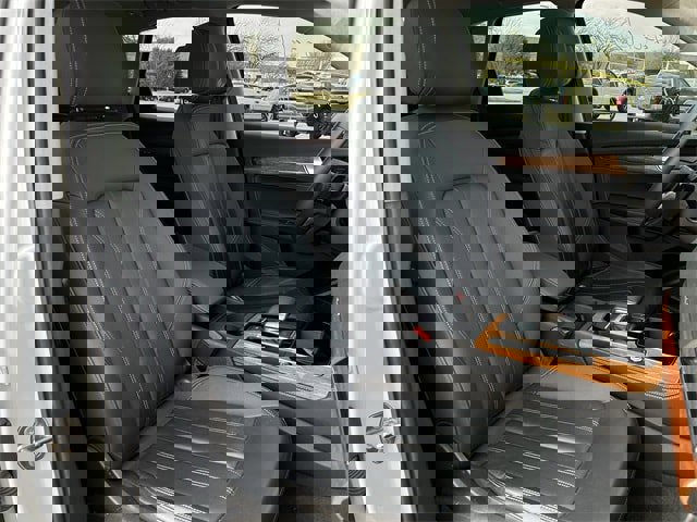 Used 2023 Audi Q5 2.0T Premium Plus w/ Premium Plus Package image 30