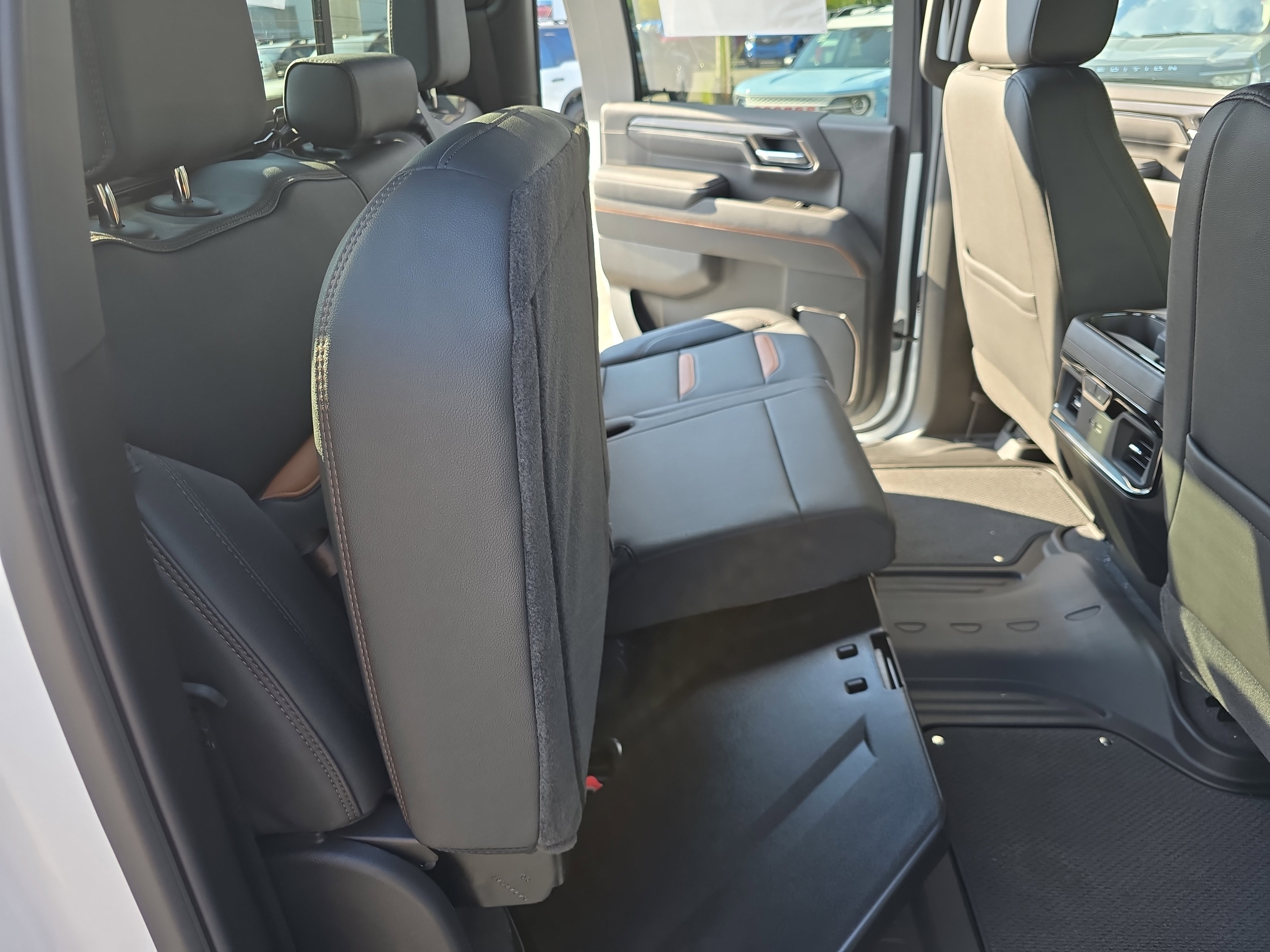 New 2026 GMC Sierra 2500 AT4 w/ AT4 Premium Plus Package image 13