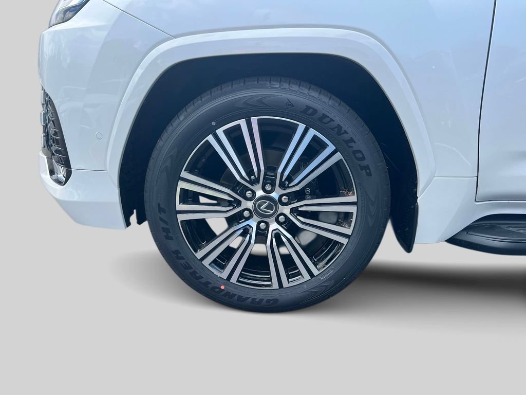 New 2026 Lexus LX 700h Luxury AWD/4WD image 9