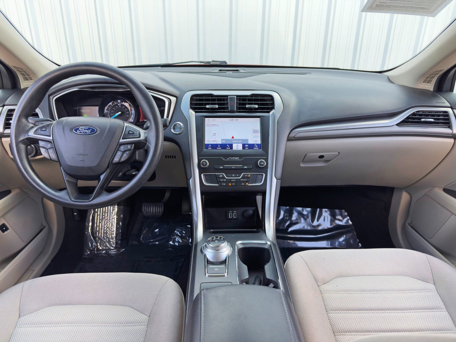 Used 2019 Ford Fusion SE image 10