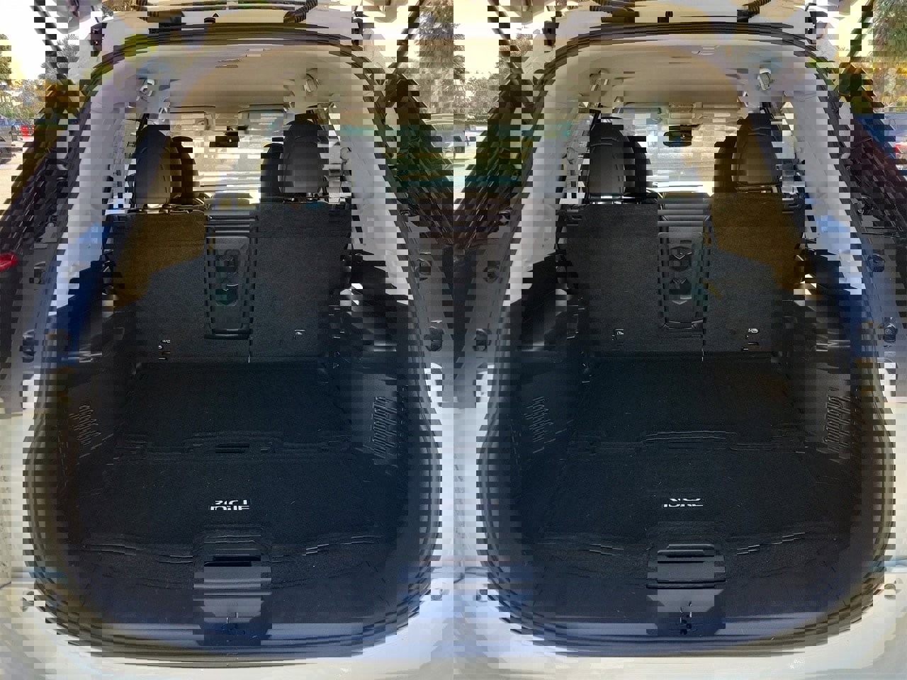 Used 2017 Nissan Rogue SL image 8