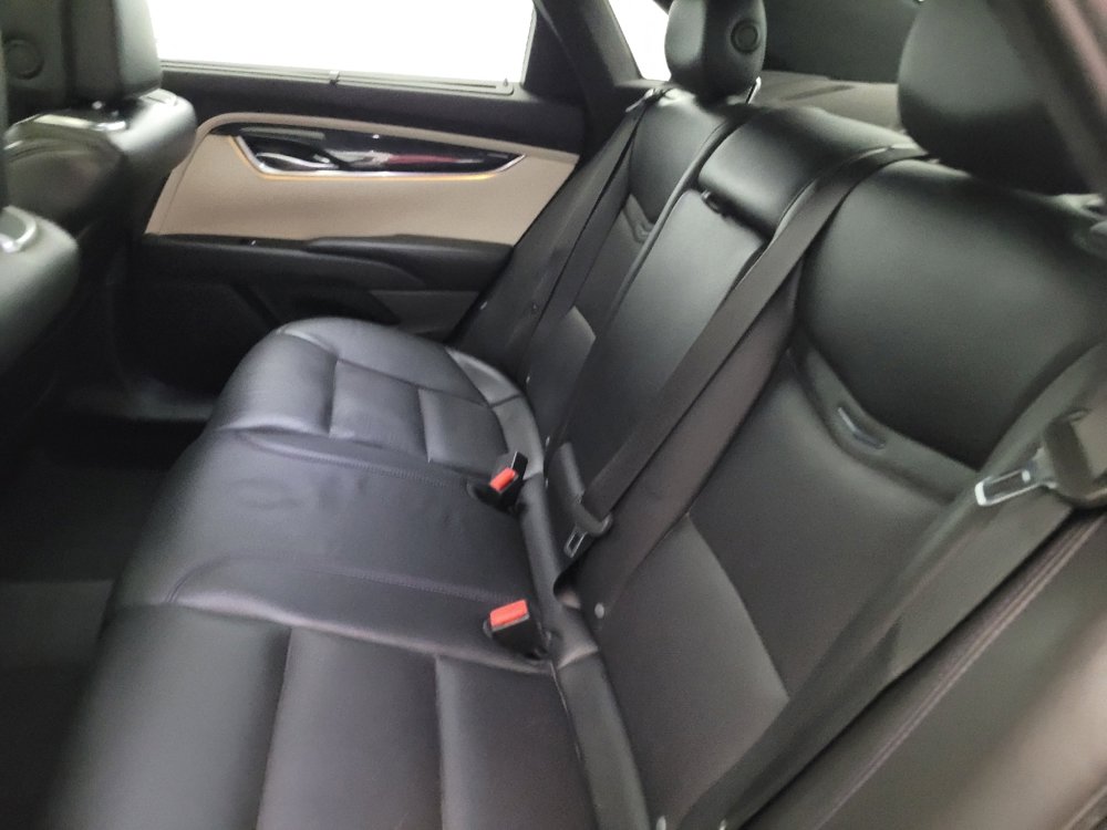 Used 2013 Cadillac XTS Platinum AWD/4WD image 18