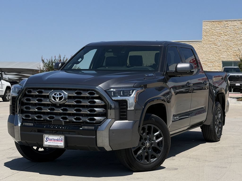 Used 2025 Toyota Tundra Platinum AWD/4WD video 2
