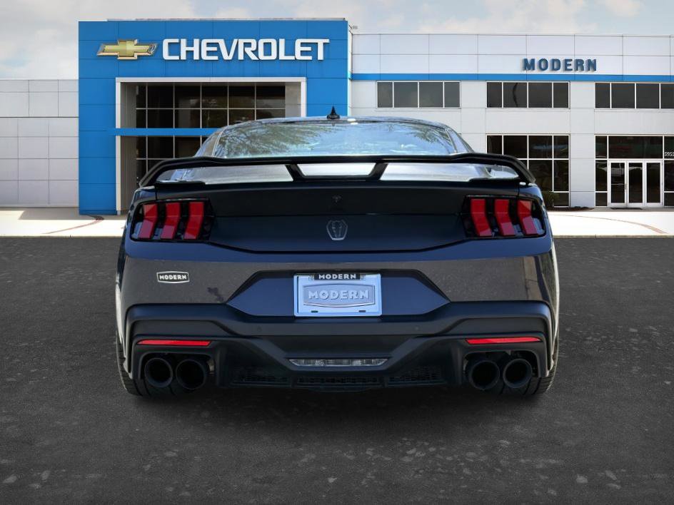 Used 2024 Ford Mustang Dark Horse image 4