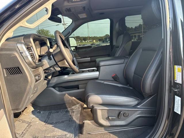 Used 2025 Ford F350 Lariat w/ Lariat Ultimate Package AWD/4WD image 30