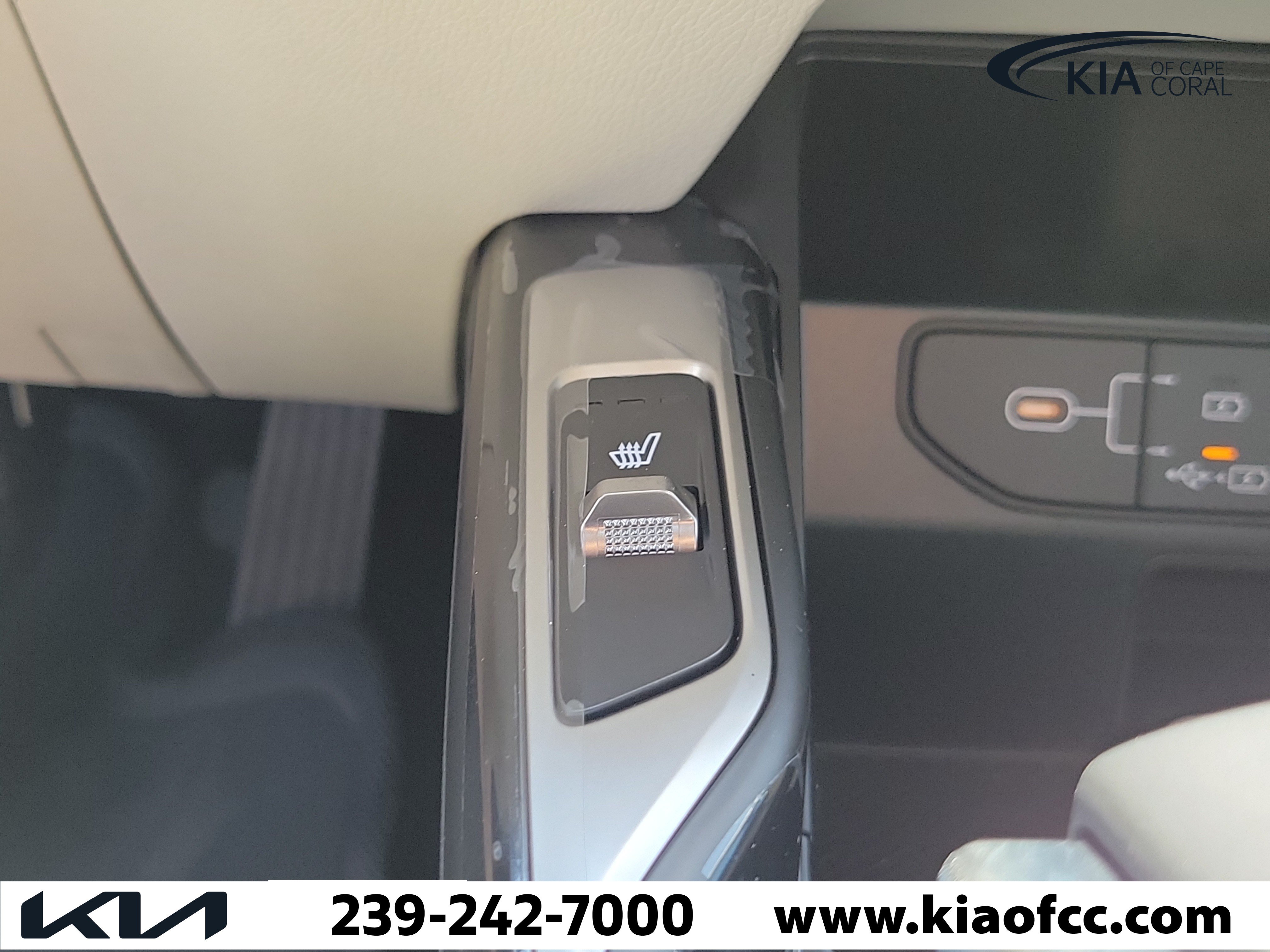 New 2026 Kia Sorento S w/ S Panoramic Sunroof Package FWD image 28