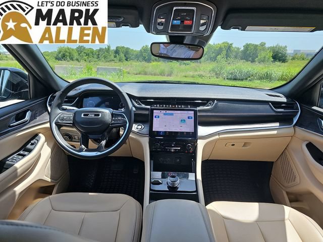 Used 2023 Jeep Grand Cherokee Limited AWD/4WD image 20