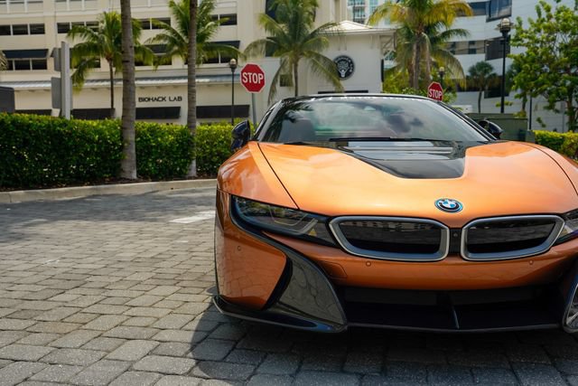 Used 2019 BMW i8 Roadster AWD/4WD image 6