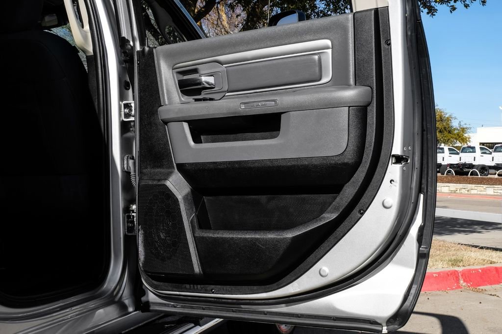 Used 2015 RAM 2500 SLT image 41