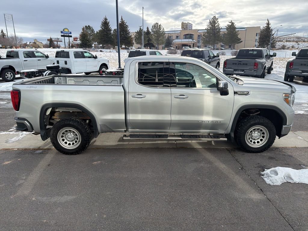 Used 2020 GMC Sierra 1500 SLE w/ Remote Start Package image 8