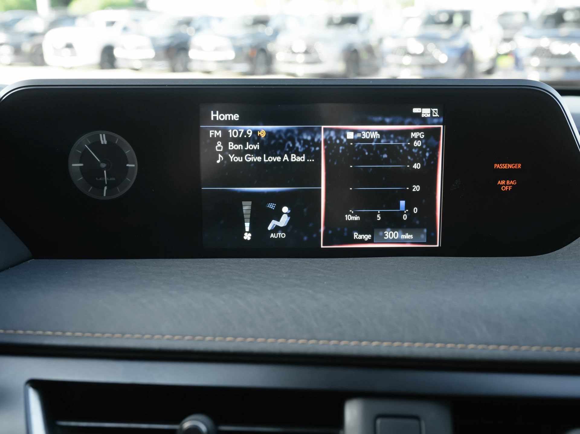 Used 2022 Lexus UX 250h w/ Premium Package AWD/4WD image 13