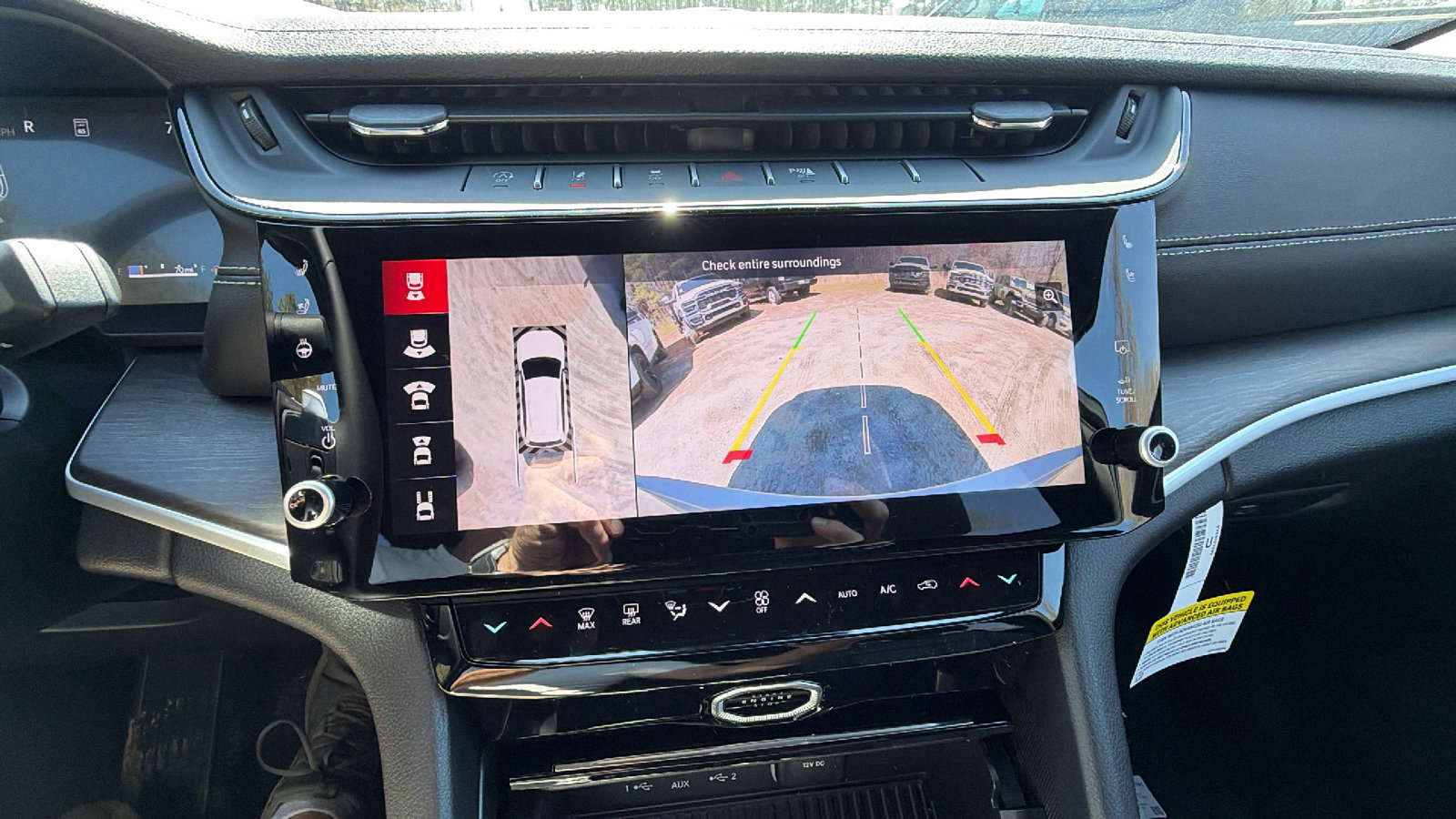 New 2026 Jeep Grand Cherokee Limited AWD/4WD image 28