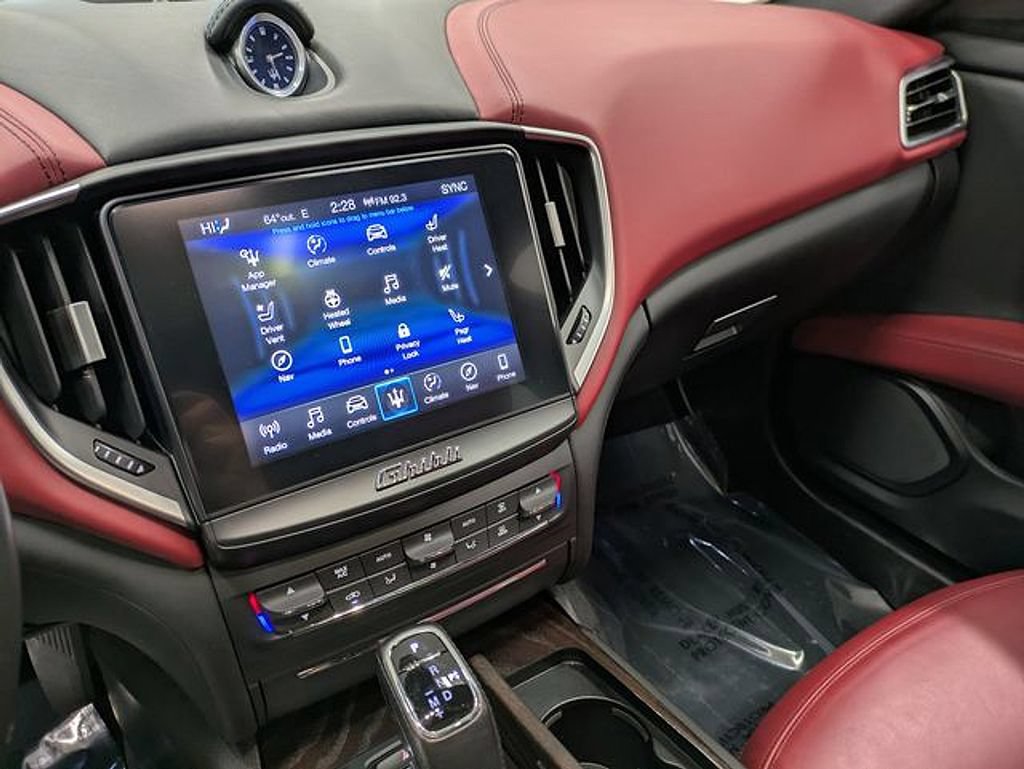 Used 2019 Maserati Ghibli S Q4 AWD/4WD image 14