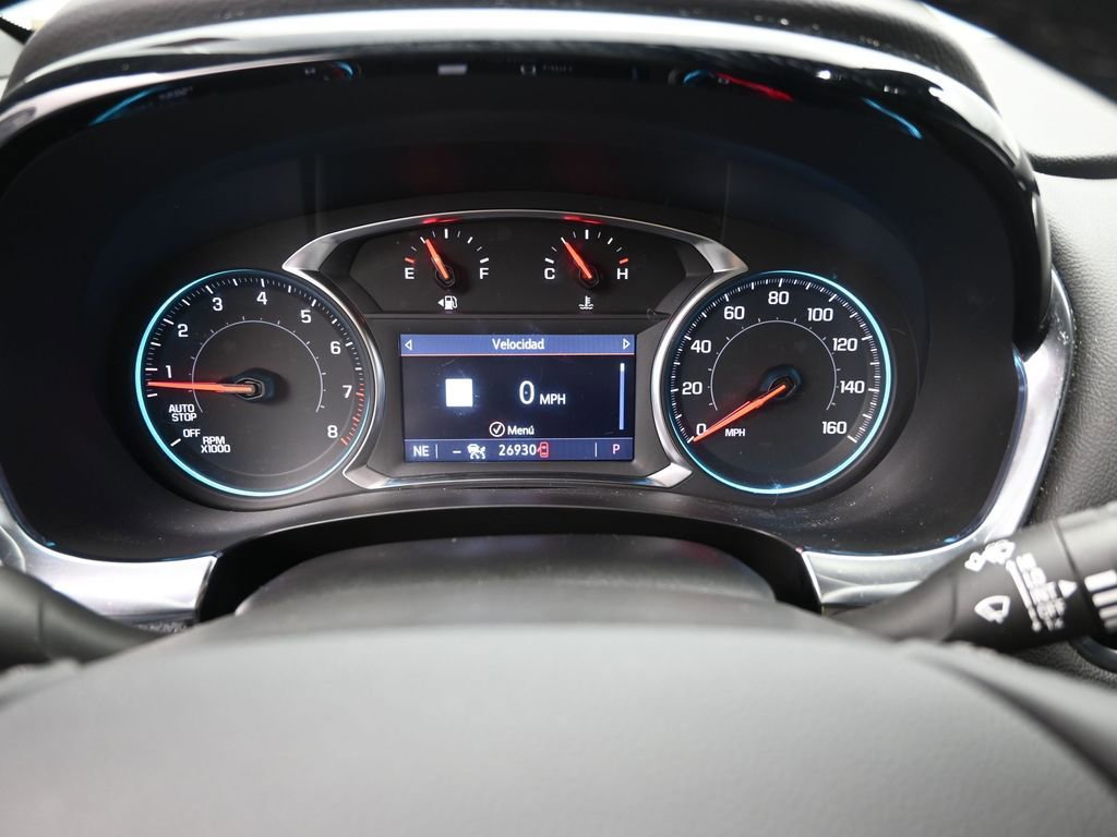 Used 2023 Chevrolet Traverse RS image 12