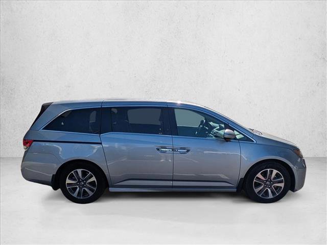 Used 2016 Honda Odyssey Touring image 4