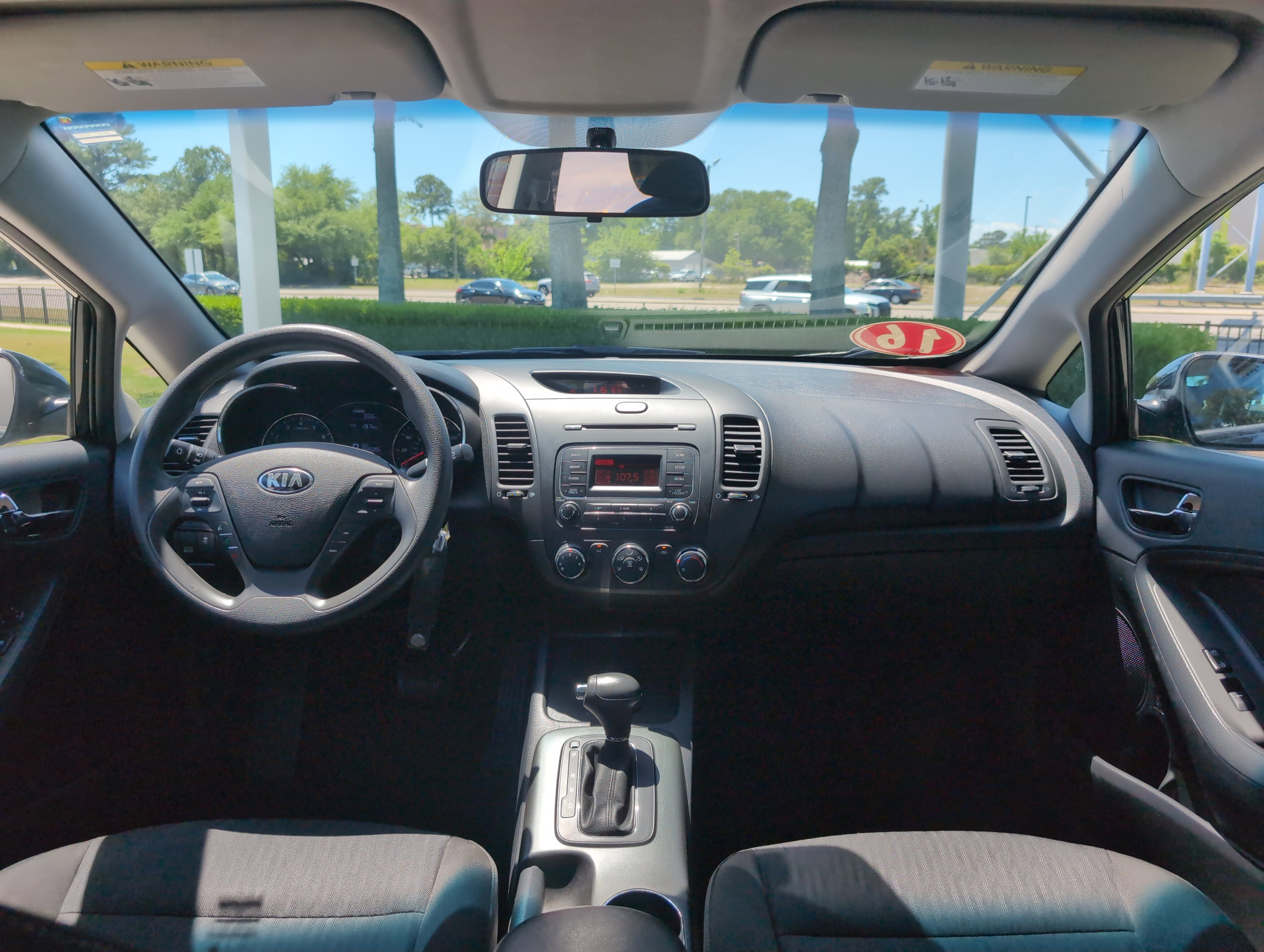 Used 2016 Kia Forte LX FWD image 25