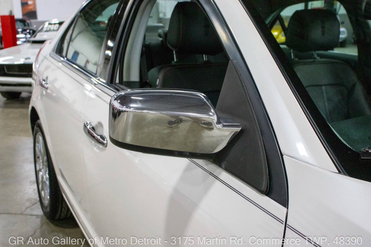 Used 2012 Lincoln MKZ FWD image 39
