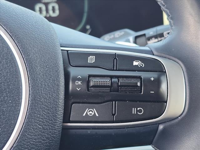 Used 2024 Kia Sportage EX image 21