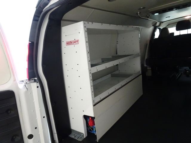 Used 2017 Chevrolet Express 2500 Extended image 15