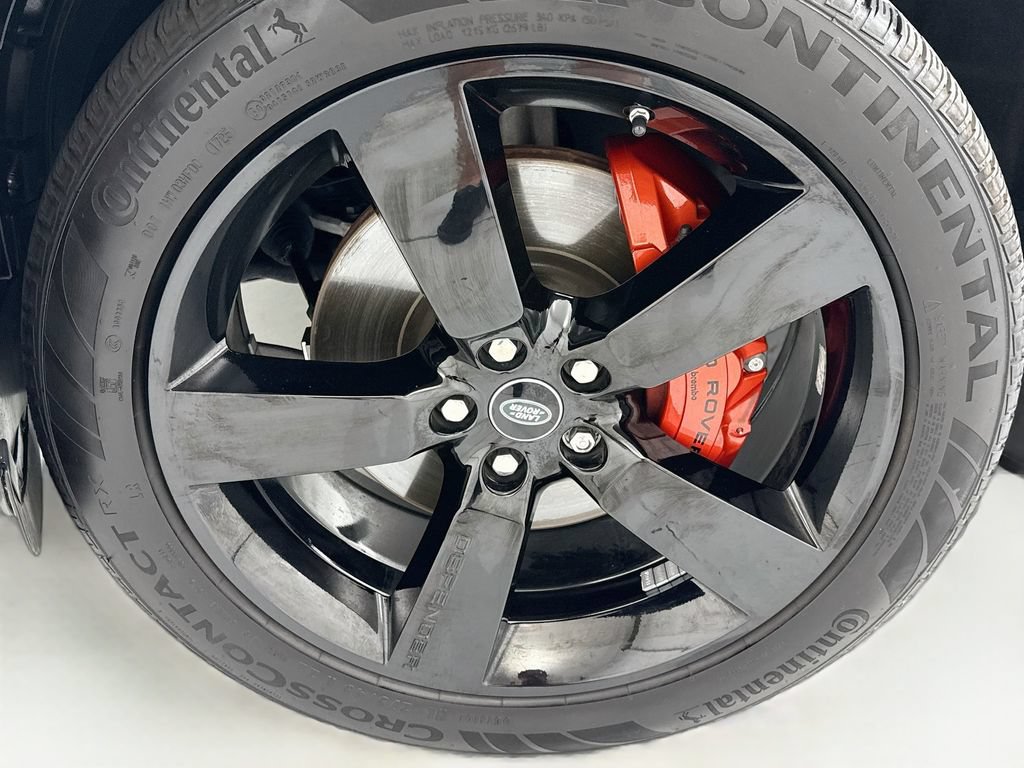 Used 2023 Land Rover Defender 110 X AWD/4WD image 29