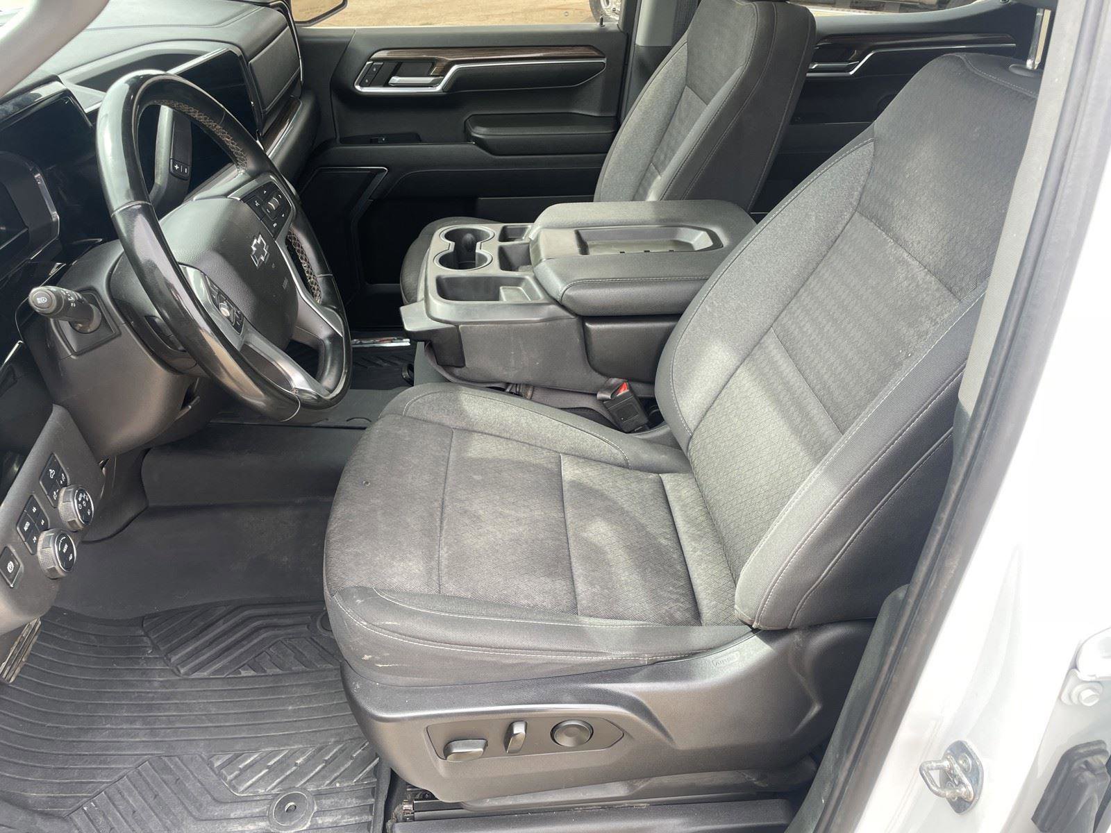 Used 2023 Chevrolet Silverado 1500 LT Trail Boss w/ Protection Package AWD/4WD image 12