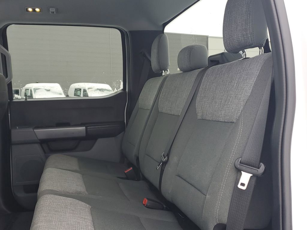 Certified 2025 Ford F250 XLT image 9