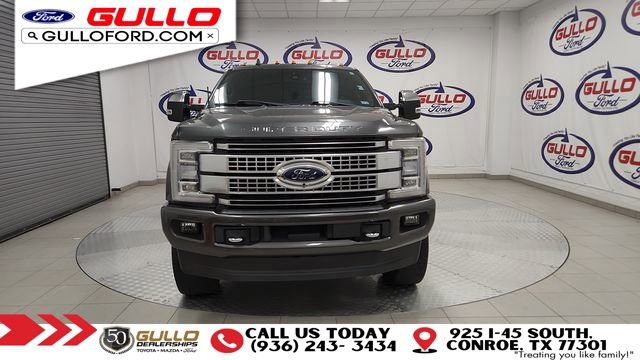 Used 2019 Ford F250 Platinum w/ Platinum Ultimate Package image 3