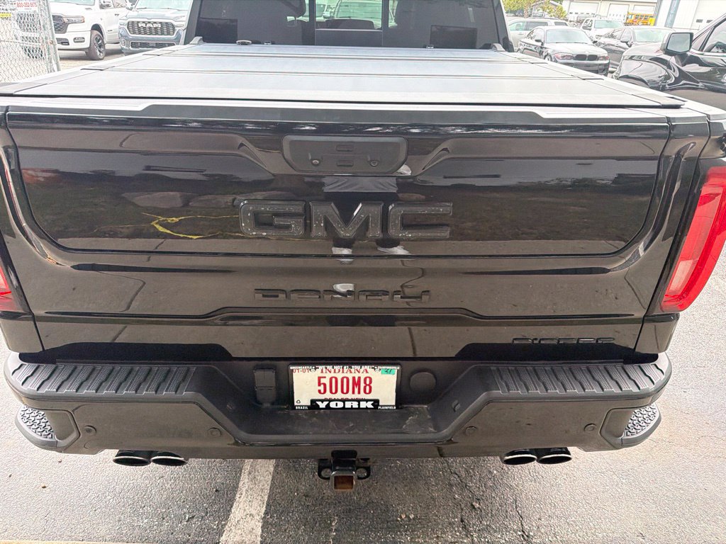 Used 2023 GMC Sierra 1500 Denali Ultimate AWD/4WD image 4