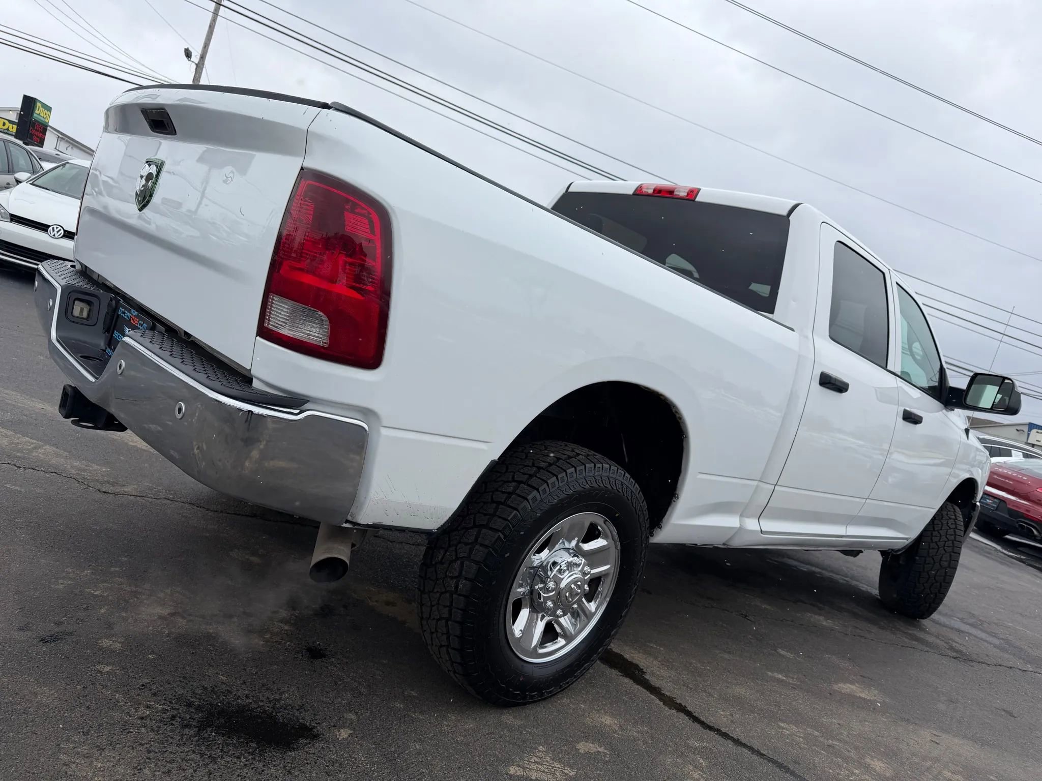 Used 2017 RAM 3500 Tradesman w/ Chrome Appearance Group image 33