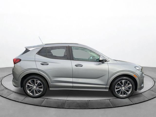 Used 2023 Buick Encore GX Select w/ Experience Buick Package image 3