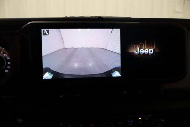 New 2025 Jeep Gladiator Sport AWD/4WD image 20