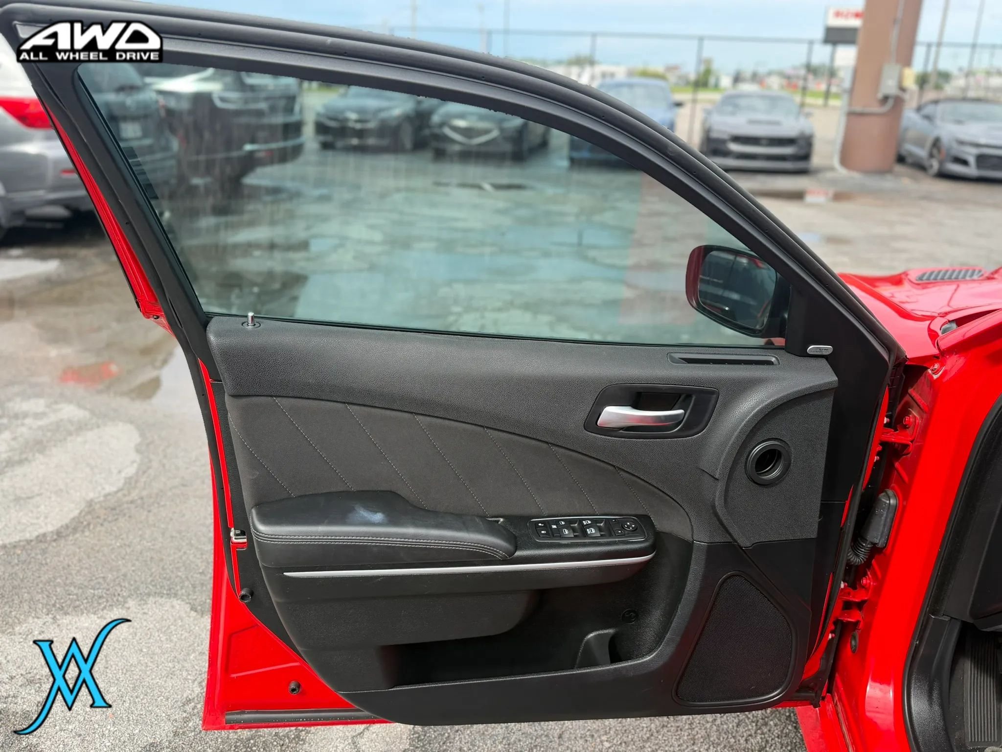 Used 2023 Dodge Charger SXT RWD image 11