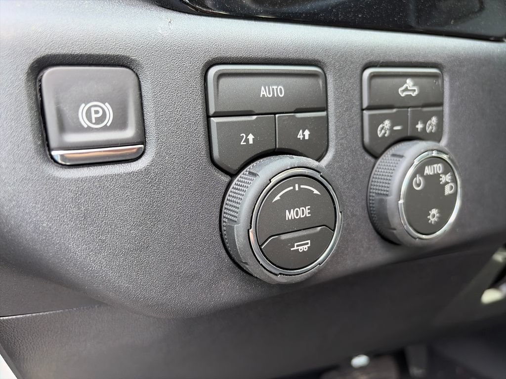 New 2026 Chevrolet Silverado 1500 LT AWD/4WD image 14