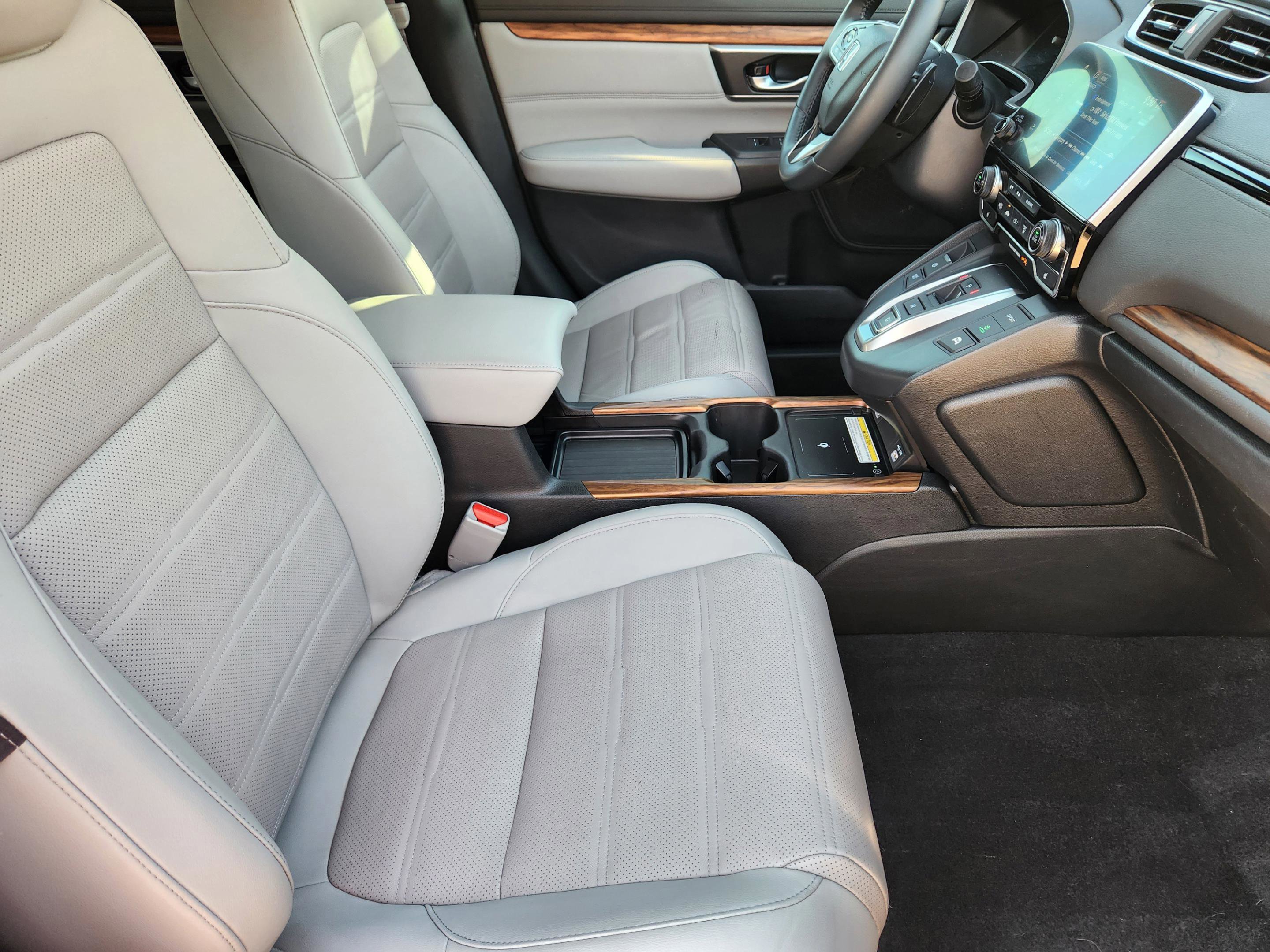 Used 2022 Honda CR-V Touring image 14