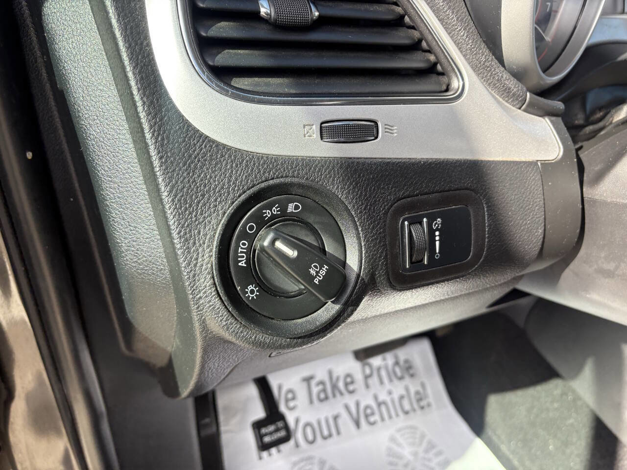 Used 2015 Dodge Journey R/T w/ Flexible Seating Group FWD image 31