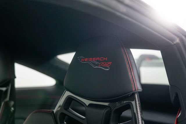 Used 2024 Porsche 911 GT3 RS w/ Weissach Package RWD image 19