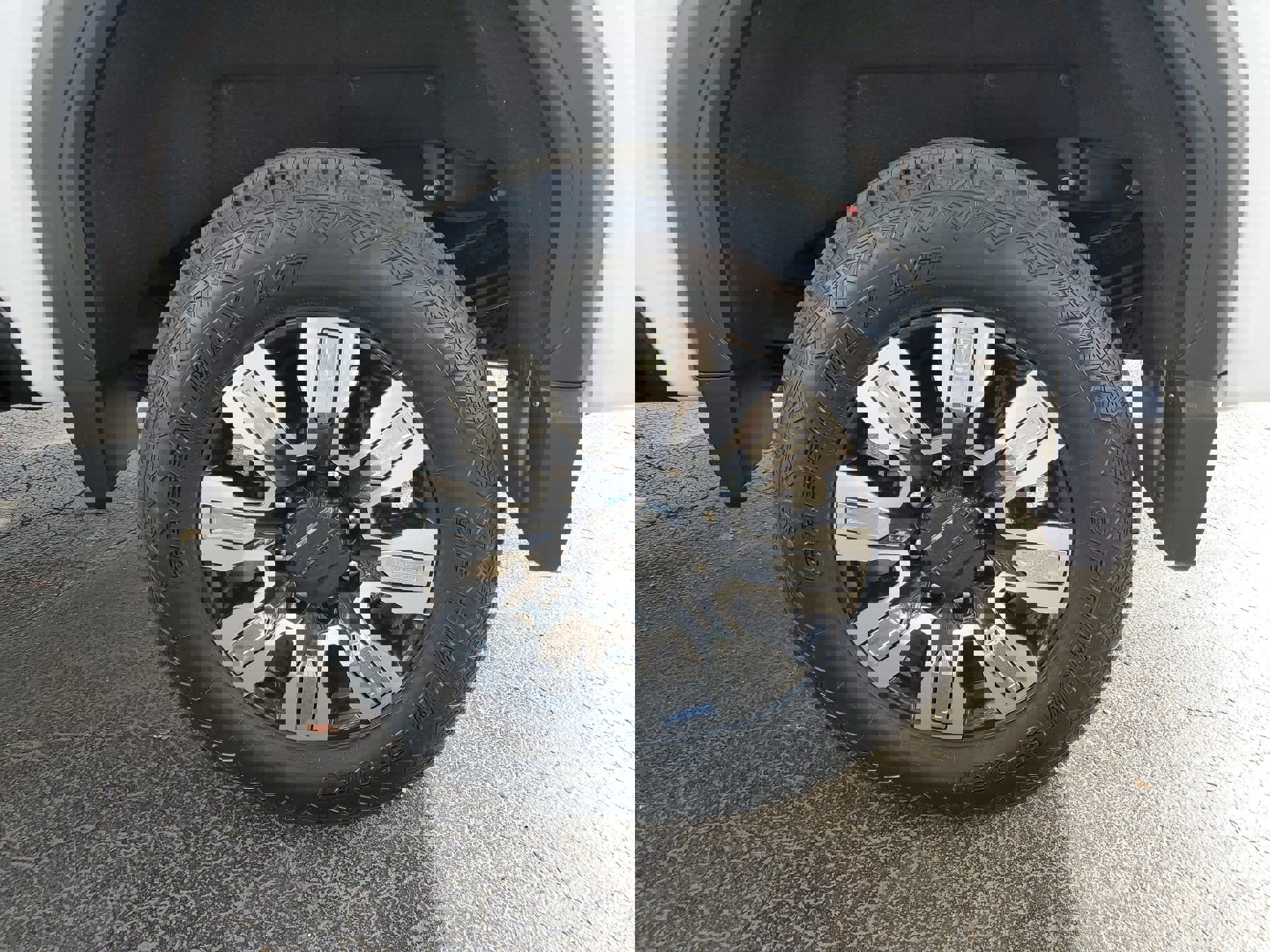 Used 2024 GMC Sierra 3500 Denali image 75