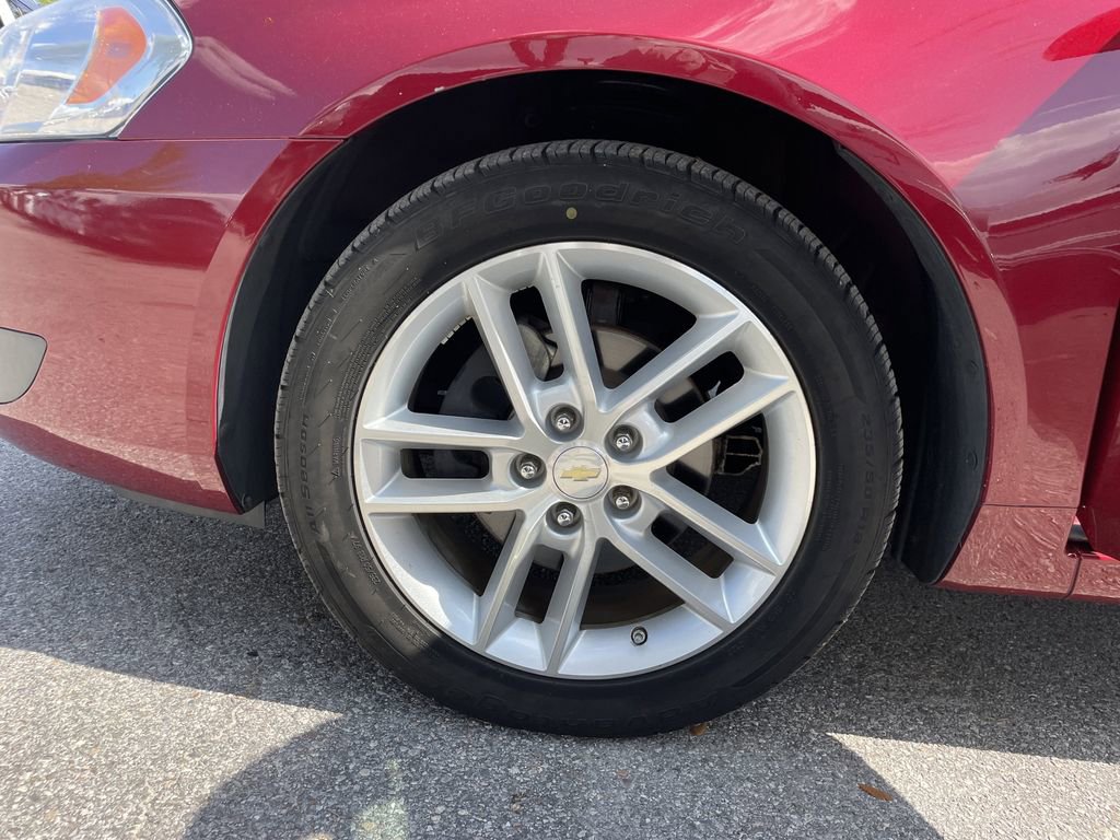 Used 2008 Chevrolet Impala LTZ image 29