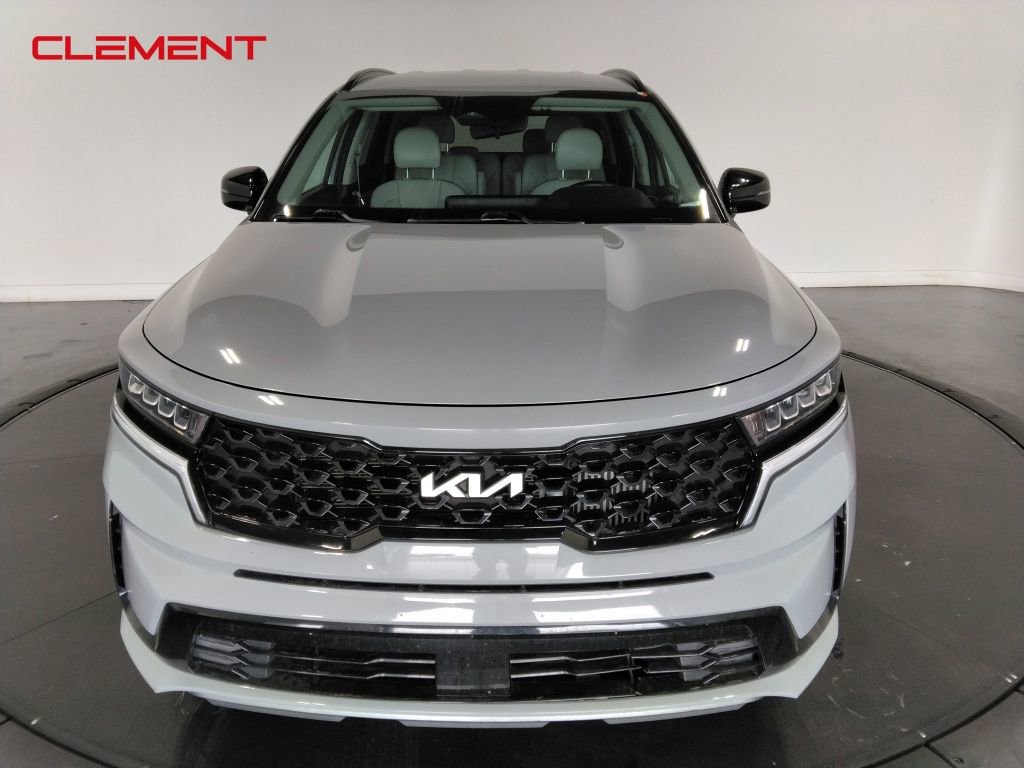 Used 2022 Kia Sorento EX video 2
