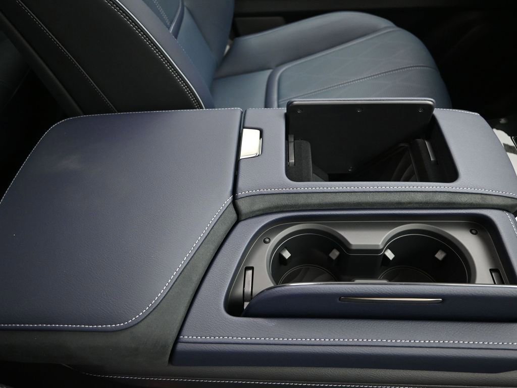 New 2026 INFINITI QX80 4WD image 30