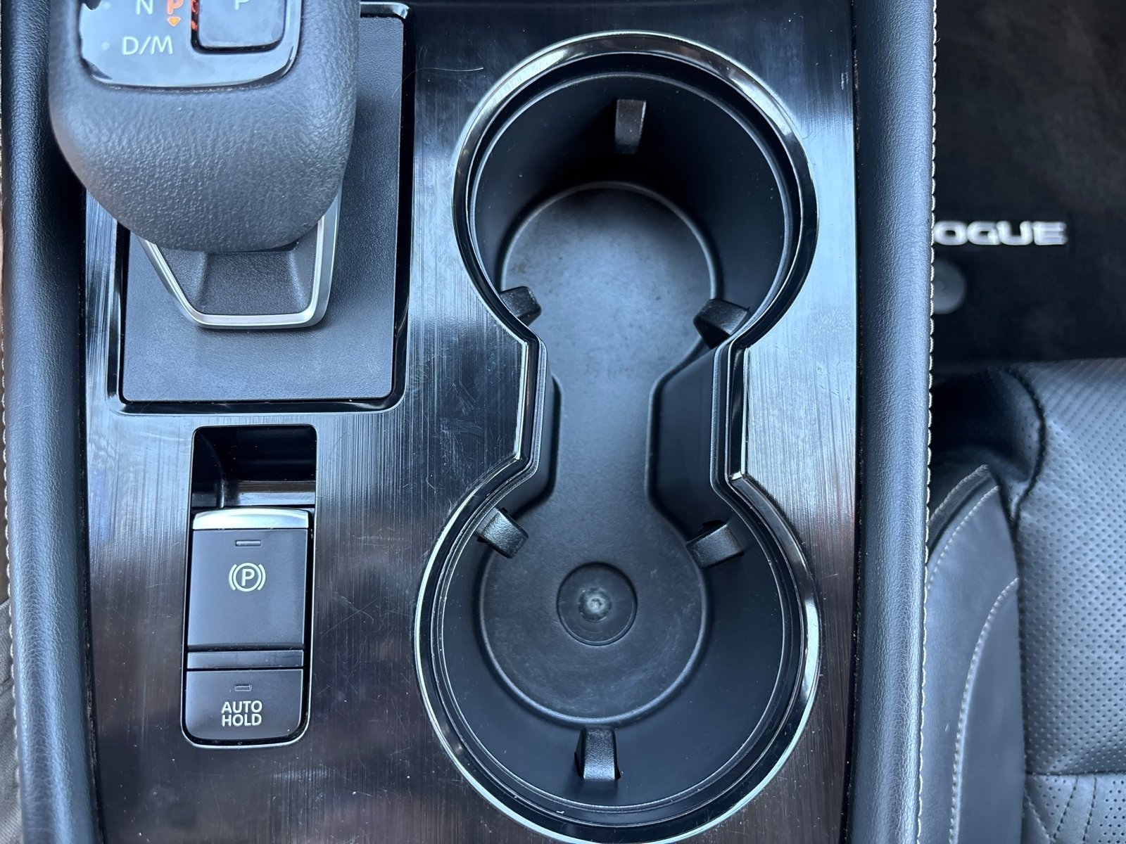 Used 2023 Nissan Rogue Platinum image 14